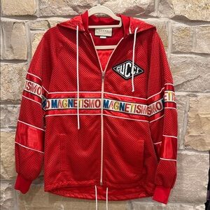 ⸻

Gucci “Magnetismo” Zip Hoodie Jacket – Red – Size S – Like New